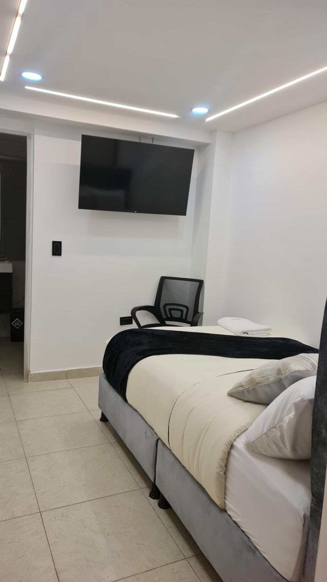 Hotel West Inn Μπογκοτά Εξωτερικό φωτογραφία