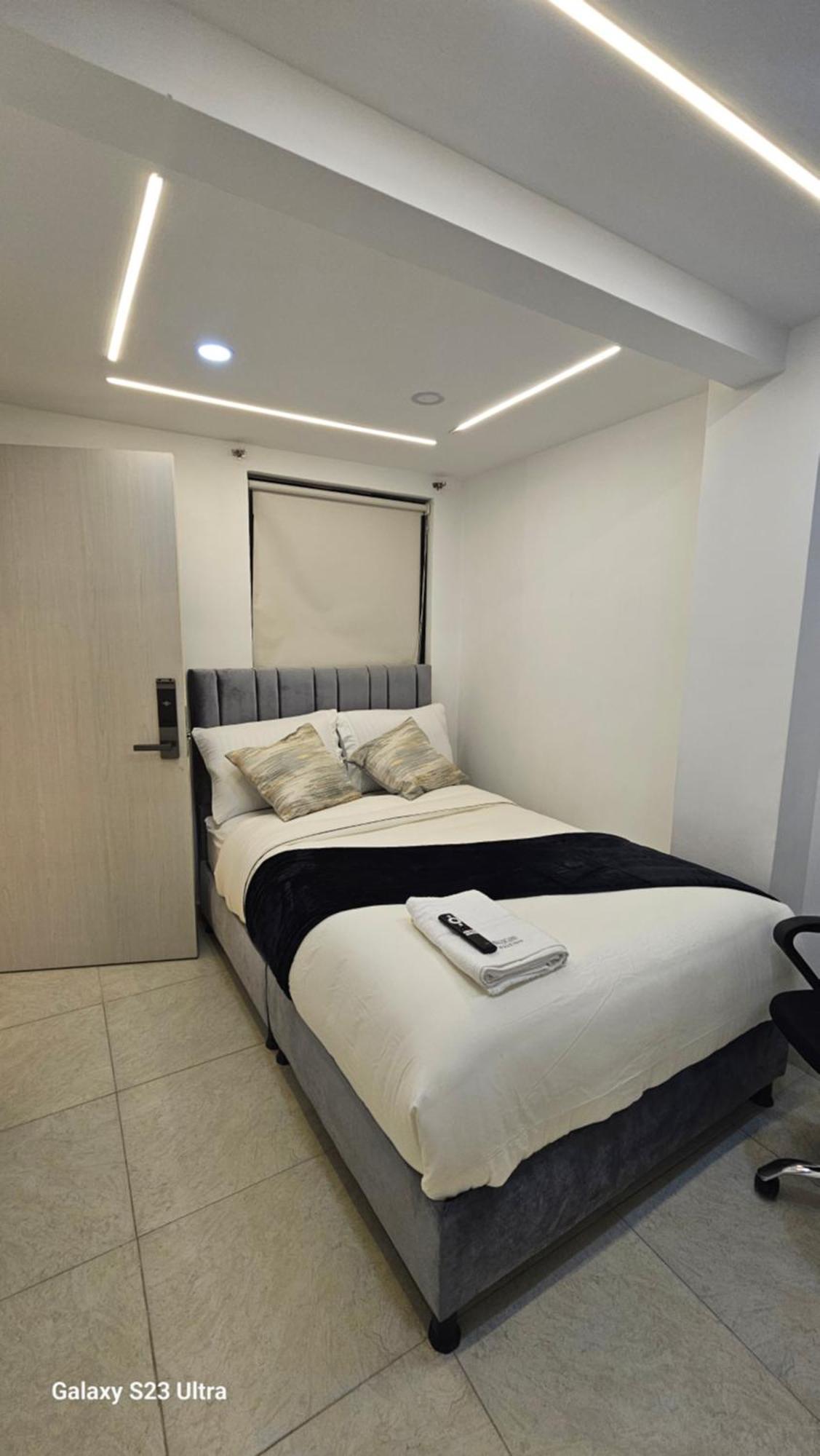 Hotel West Inn Μπογκοτά Εξωτερικό φωτογραφία